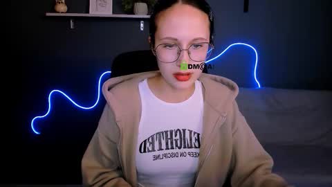 nelly_storm online show from September 24, 7:39 pm