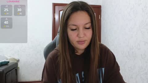 Nelly online show from December 15, 12:28 pm