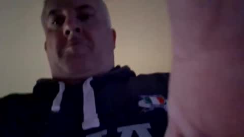Snapshot of nembo1974 chatting on October 7, 9:01 pm boo online show from October 7, 9:01 pm