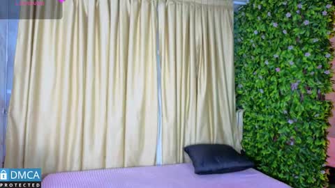 Salome Nena cupcake online show from March 27, 11:10 am