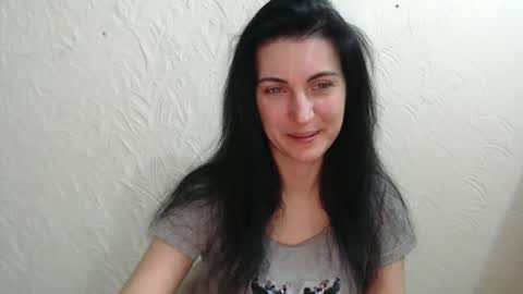 Nensy online show from February 22, 4:19 pm