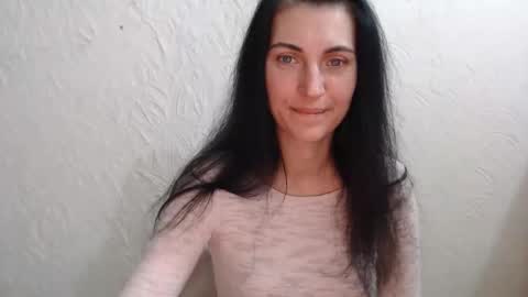 Nensy online show from October 3, 7:55 pm