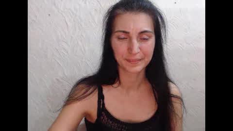 Nensy online show from October 20, 1:55 pm