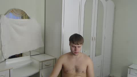 Snapshot of nenvol1 chatting on February 4, 2:53 pm better ask online show from February 4, 2:53 pm
