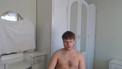 Snapshot of nenvol1 chatting on February 23, 2:35 pm better ask online show from February 23, 2:35 pm