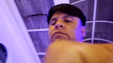 Snapshot of neogeo10xd chatting on December 18, 5:26 am neogeo10xd online show from December 18, 5:26 am