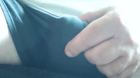 neohiom4f online show from April 16, 1:12 pm