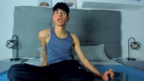  NeoRaptis  jhonatan  online show from February 6, 8:34 pm