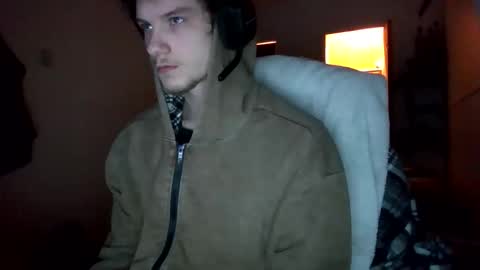 nephew_p online show from March 28, 1:27 am