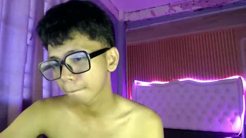 Snapshot of nerdy_nate chatting on June 11, 2:53 am Ethan online show from June 11, 2:53 am