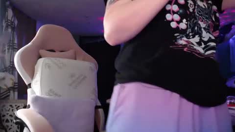 NerdySquirty online show from May 23, 5:56 am