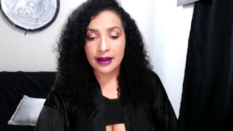nerea_boolsara online show from July 22, 12:46 am