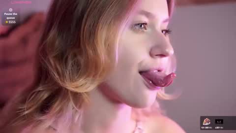 Nerissa online show from October 12, 8:08 pm