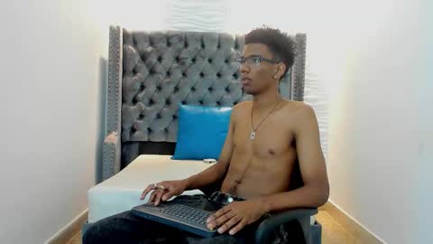 Nero online show from October 7, 8:06 pm