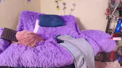          online show from February 9, 11:36 pm