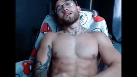 Snapshot of neuttron chatting on February 10, 10:14 pm neuttron online show from February 10, 10:14 pm