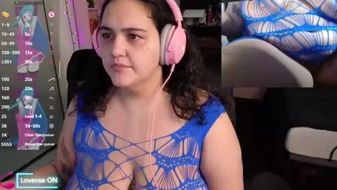 Snapshot of nevermakeawish chatting on March 8, 6:54 am Wishs Playground online show from March 8, 6:54 am