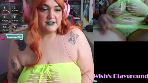 Snapshot of nevermakeawish chatting on October 3, 6:21 am Wishs Playground online show from October 3, 6:21 am