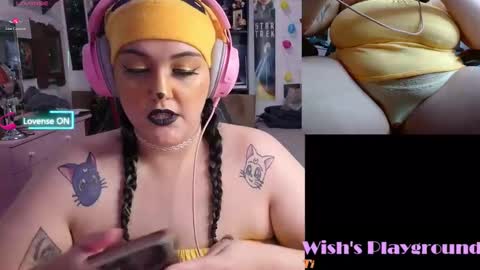 Snapshot of nevermakeawish chatting on October 9, 6:11 am Wishs Playground online show from October 9, 6:11 am