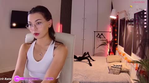 Alice online show from November 3, 2:18 pm