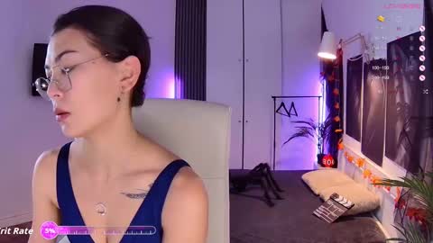 Alice online show from November 9, 2:26 pm