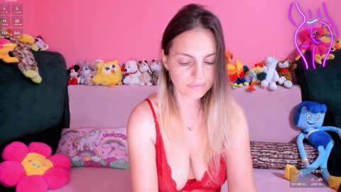 silvia online show from December 10, 1:54 am