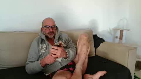 simi online show from November 29, 1:47 pm