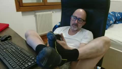 simi online show from March 26, 8:14 pm