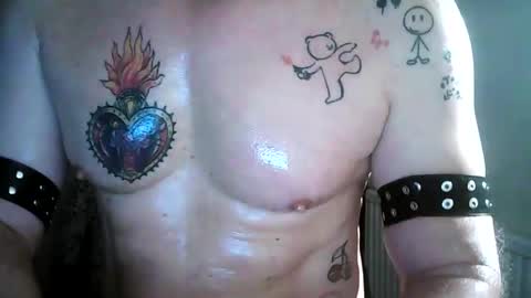 Snapshot of newcamboy1 chatting on January 1, 2:31 pm newcamboy1 online show from January 1, 2:31 pm