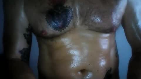 newcamboy1 online show from May 24, 12:59 am