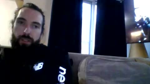 Snapshot of newchases chatting on November 1, 9:17 pm Landon Stazia online show from November 1, 9:17 pm