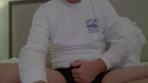 Snapshot of newduser06 chatting on December 16, 3:55 am newduser06 online show from December 16, 3:55 am