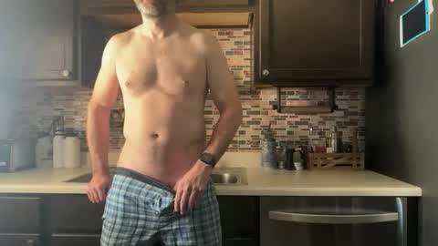 Snapshot of newguy_097 chatting on October 23, 3:33 pm newguy_097 online show from October 23, 3:33 pm