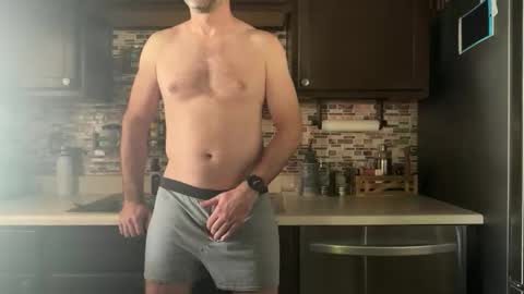 Snapshot of newguy_097 chatting on November 3, 10:53 pm newguy_097 online show from November 3, 10:53 pm