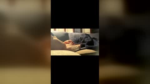 Snapshot of newgyb959782 chatting on November 29, 6:27 am Newgb959782 online show from November 29, 6:27 am