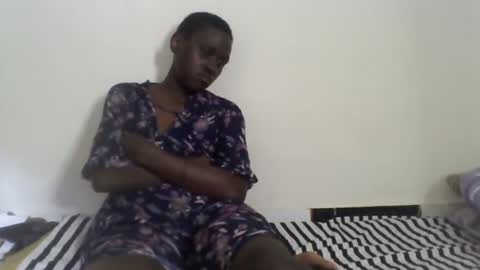 ryena and pam online show from January 19, 8:39 am