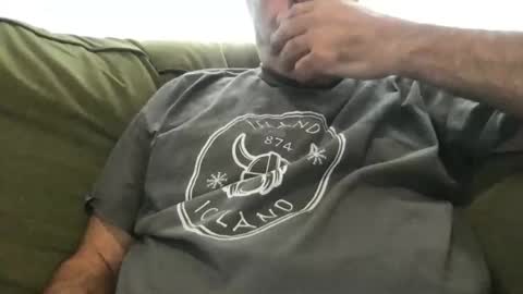 Snapshot of newtman68 chatting on October 18, 2:40 pm newtman68 online show from October 18, 2:40 pm