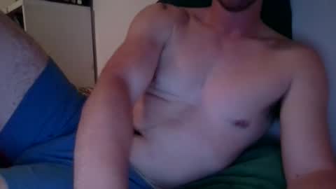 Snapshot of newu2022 chatting on October 21, 11:38 pm newu2022 online show from October 21, 11:38 pm