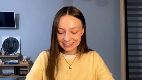 Snapshot of next_fantasy_bb chatting on November 3, 3:13 pm Agne online show from November 3, 3:13 pm