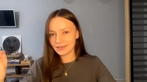 Snapshot of next_fantasy_bb chatting on November 6, 3:13 pm Agne online show from November 6, 3:13 pm