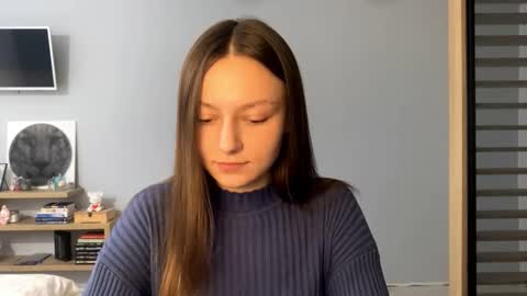 Snapshot of next_fantasy_bb chatting on November 23, 1:00 pm Agne online show from November 23, 1:00 pm