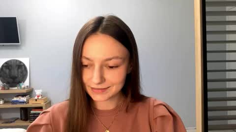 Snapshot of next_fantasy_bb chatting on November 30, 1:04 pm Agne online show from November 30, 1:04 pm