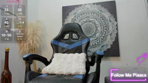 Snapshot of nextboywell1 chatting on February 23, 12:57 pm Yeison online show from February 23, 12:57 pm