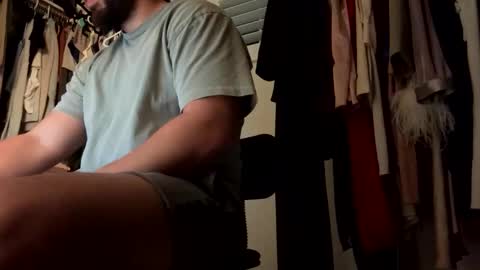 Your next door neighbor online show from December 22, 3:47 am