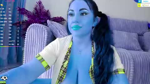 Snapshot of neytirii chatting on July 1, 8:38 am Neytirii online show from July 1, 8:38 am
