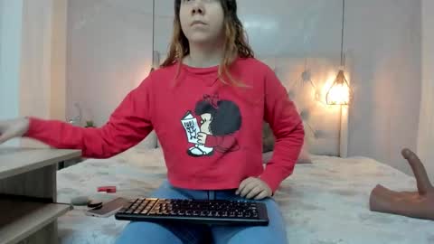 Snapshot of nezukokamado1_ chatting on November 30, 11:47 am Milena online show from November 30, 11:47 am