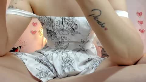 Milena online show from May 9, 2:44 pm