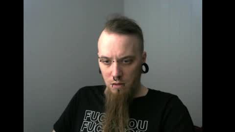 Snapshot of nezvers chatting on March 5, 11:06 am YouPick online show from March 5, 11:06 am