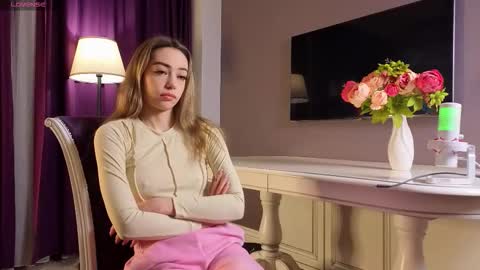 Snapshot of nganlico chatting on December 18, 3:34 am Anasteisha online show from December 18, 3:34 am