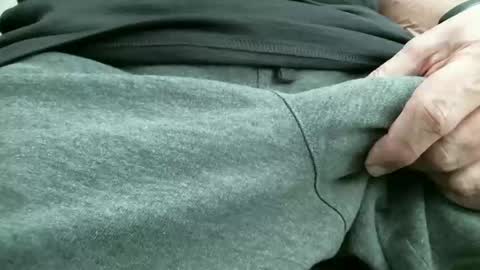 ngurth online show from October 21, 9:04 pm